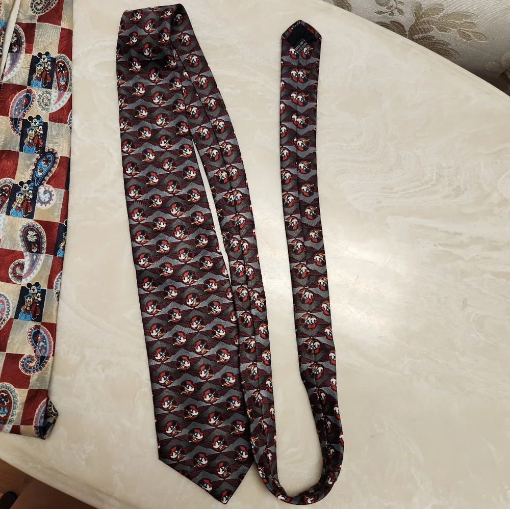 Mickey Unlimited Men's Novelty Necktie Tie Pilot Mickey Mouse & Friends